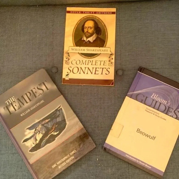 Set 3 Classics Shakespeare's Tempest/Complete Sonnets + Beowulf - Picture 1 of 2